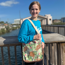 Load image into Gallery viewer, Tropical Turtle Crossbody