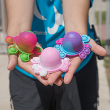 Load image into Gallery viewer, Ocean Pop-Its Keychain