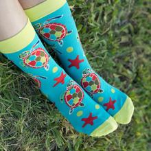 Load image into Gallery viewer, Star Turtle Socks