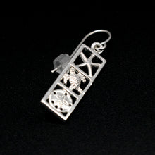 Load image into Gallery viewer, Sterling Silver Sea Life Drop Earrings