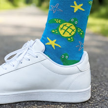 Load image into Gallery viewer, Anisox Organic Cotton Star Turtle Socks